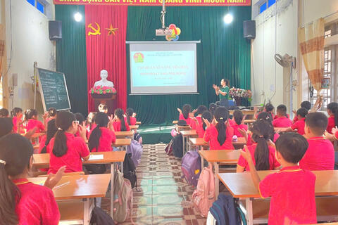 <a href="/gioi-thieu/doi-thieu-nien-tien-phong" title="Đội Thiếu Niên Tiền Phong" rel="dofollow">Đội Thiếu Niên Tiền Phong</a>
