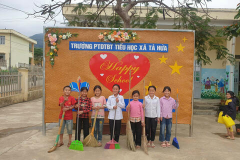 <a href="/gioi-thieu/doi-thieu-nien-tien-phong" title="Đội Thiếu Niên Tiền Phong" rel="dofollow">Đội Thiếu Niên Tiền Phong</a>