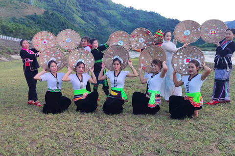 <a href="/hoat-dong" title="Tin tức" rel="dofollow">Tin tức</a>