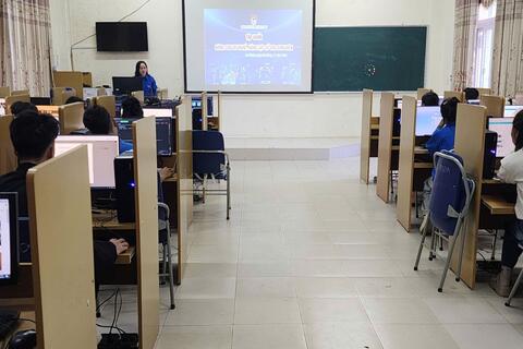 TẬP HUẤN "NÂNG CAO TAY NGHỀ, NĂNG LỰC SỐ CHO HỌC SINH, SINH VIÊN"