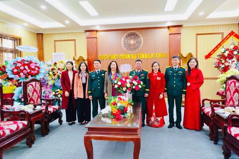 MẶT TRẬN TỔ QUỐC VIỆT NAM TỈNH LAI CHÂU CHÚC MỪNG NGÀY THÀNH LẬP QUÂN ĐỘI NHÂN DÂN VIỆT NAM (22/12)