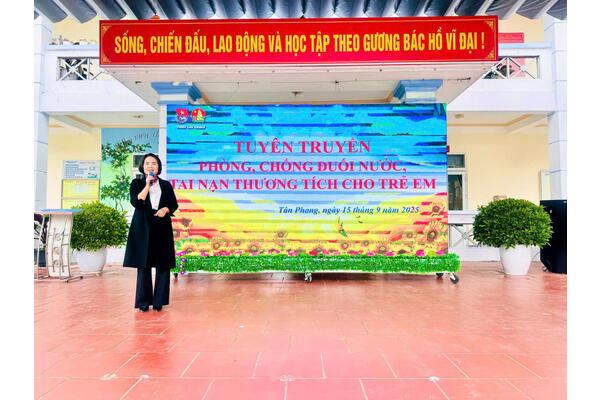 TUYÊN TRUYỀN PHÒNG CHỐNG ĐUỐI NƯỚC, TAI NẠN THƯƠNG TÍCH CHO TRẺ EM