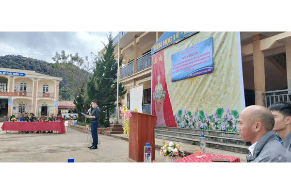 LAN TỎA PHÁT LUẬT TỚI THẾ HỆ TƯƠNG LAI CỦA ĐẤT NƯỚC