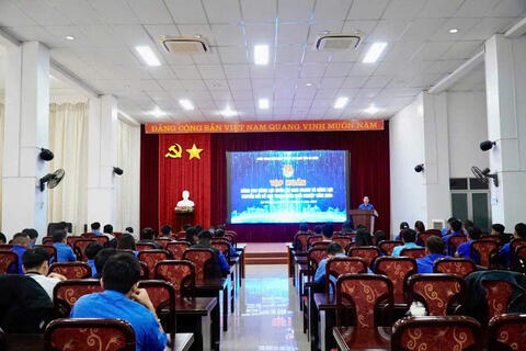 <a href="/hoat-dong-hoi" title="Hoạt động Hội" rel="dofollow">Hoạt động Hội</a>