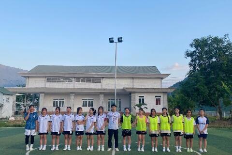 <a href="/cac-huyen-thanh-doan-doan-truc-thuoc/huyen-doan-nam-nhun" title="HUYỆN ĐOÀN NẬM NHÙN" rel="dofollow">HUYỆN ĐOÀN NẬM NHÙN</a>