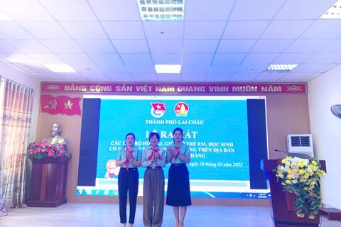 <a href="/gioi-thieu" title="Giới thiệu" rel="dofollow">Giới thiệu</a>