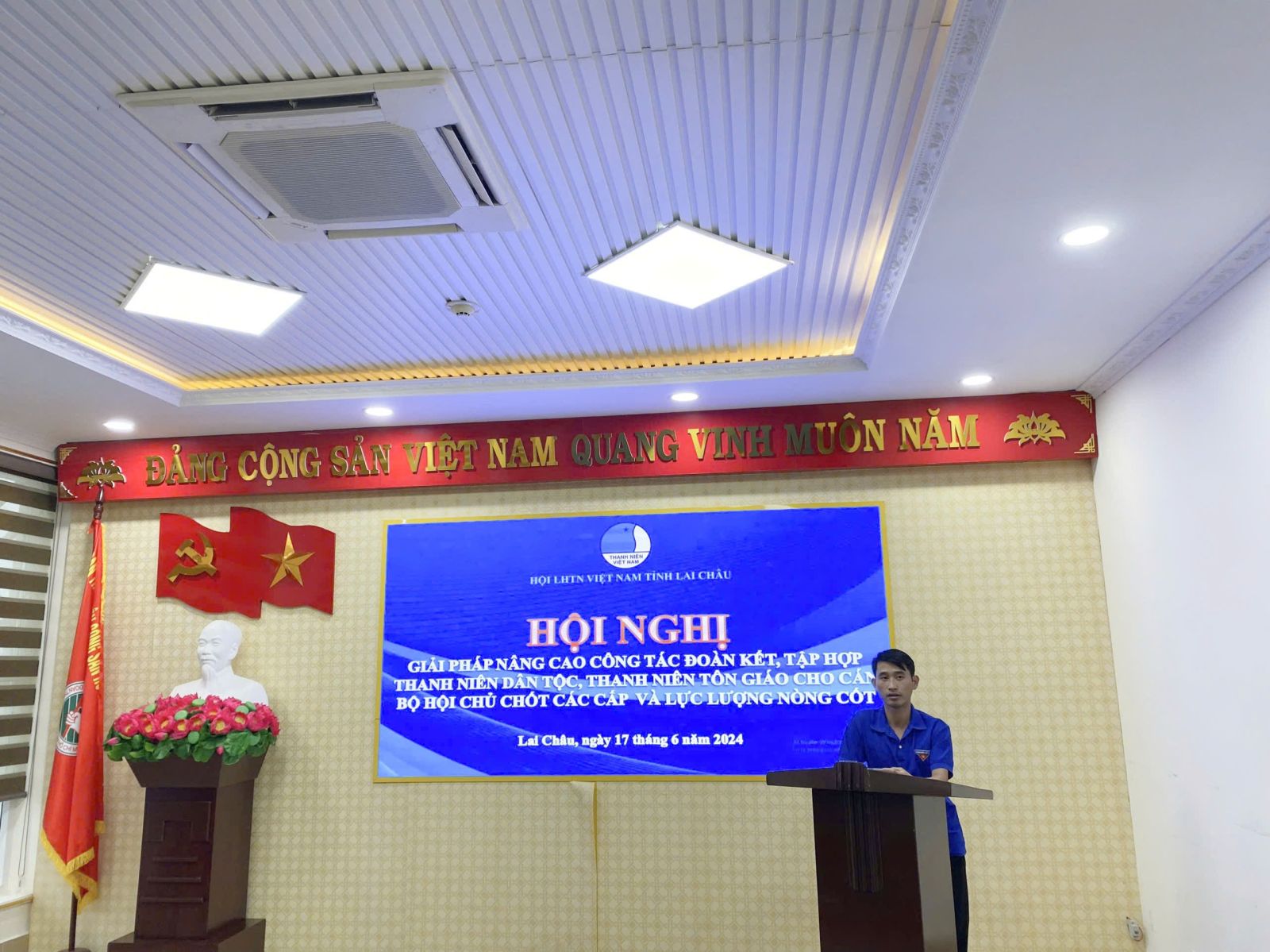 <a href="/hoat-dong-hoi" title="Hoạt động Hội" rel="dofollow">Hoạt động Hội</a>